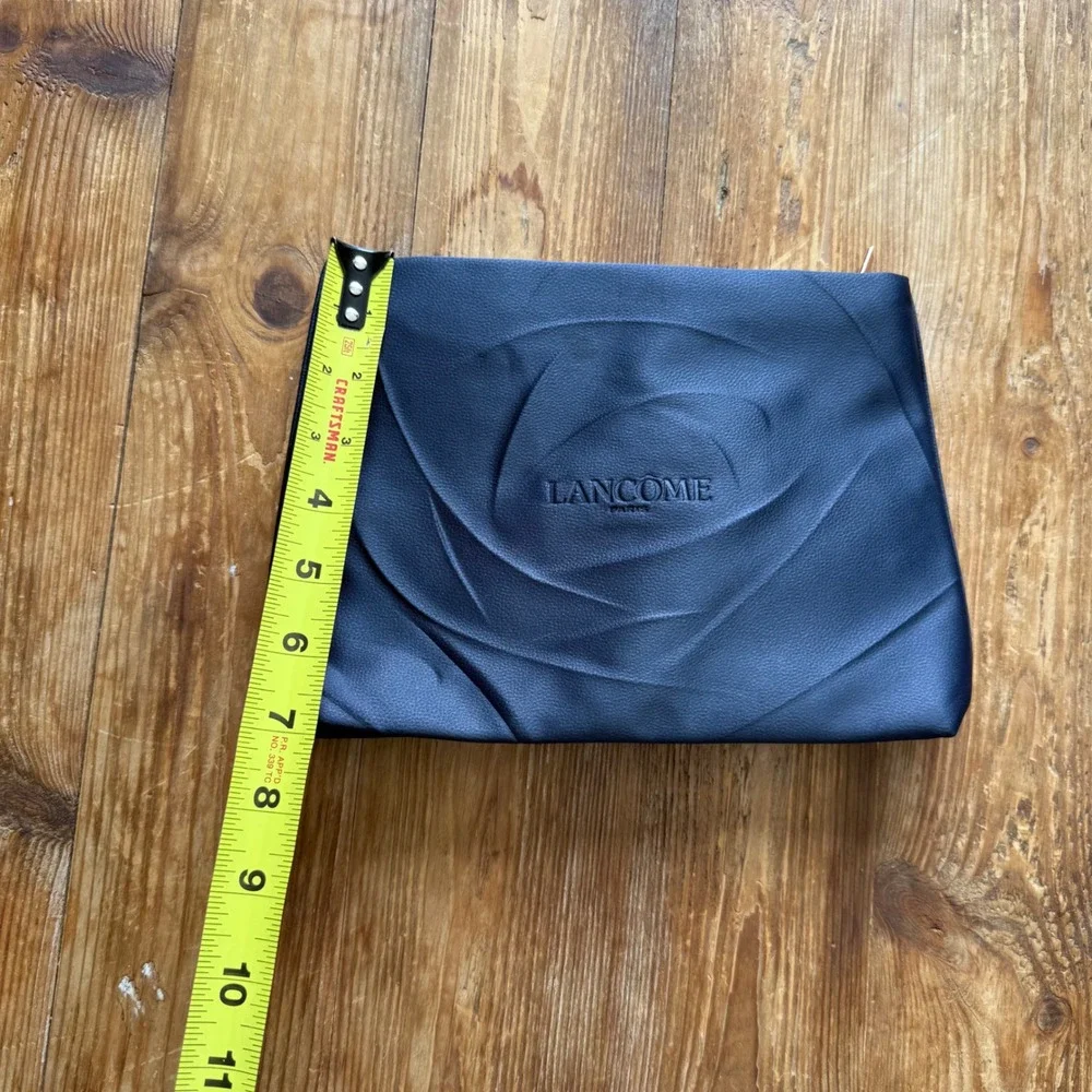 Lancome Paris Navy Blue Rose Embossed Cosmetic Makeup Bag Pouch Rose Gold Zip